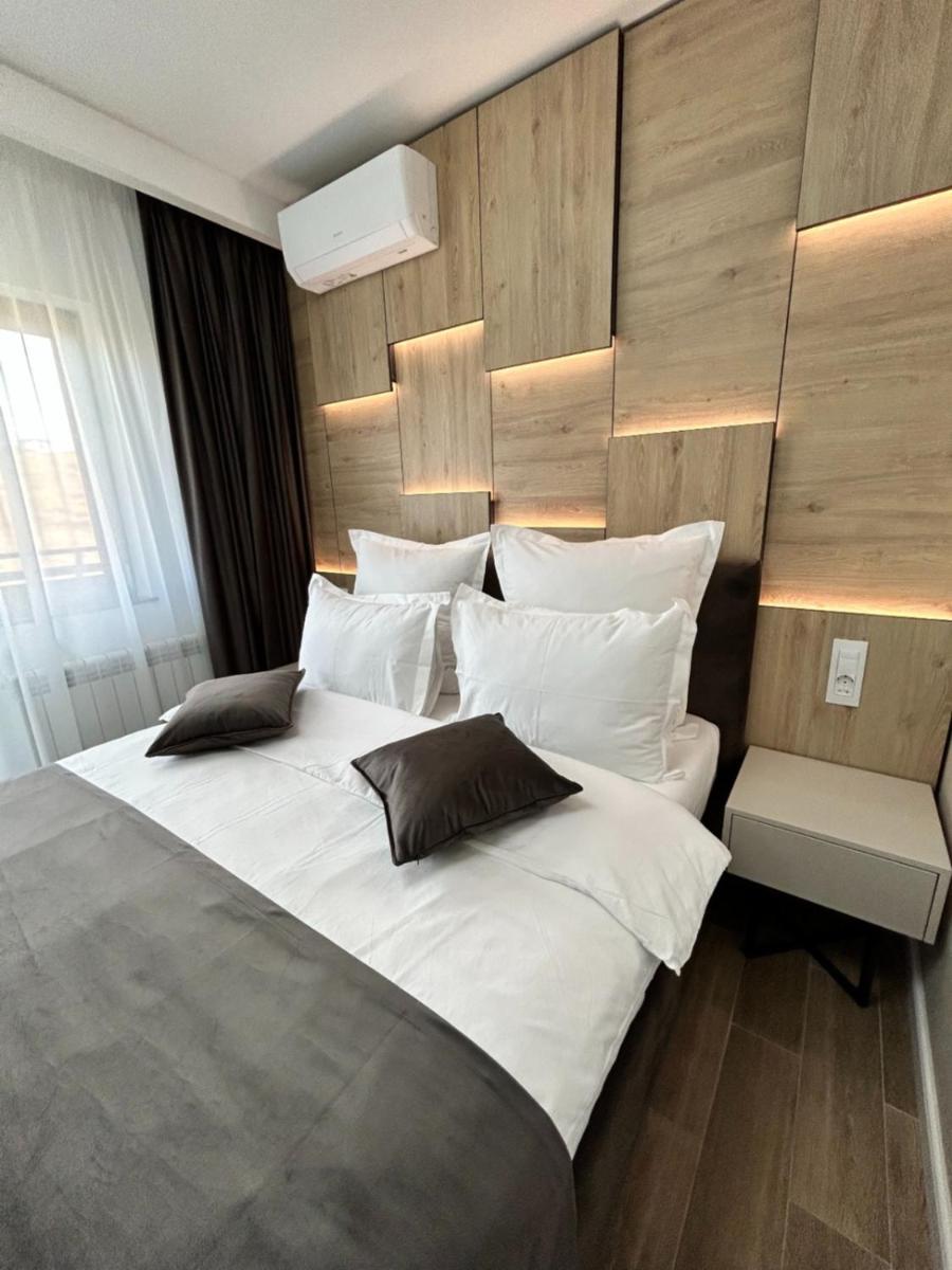 Monarc Boutique Aparthotel - Self Check-In Visan Exterior foto