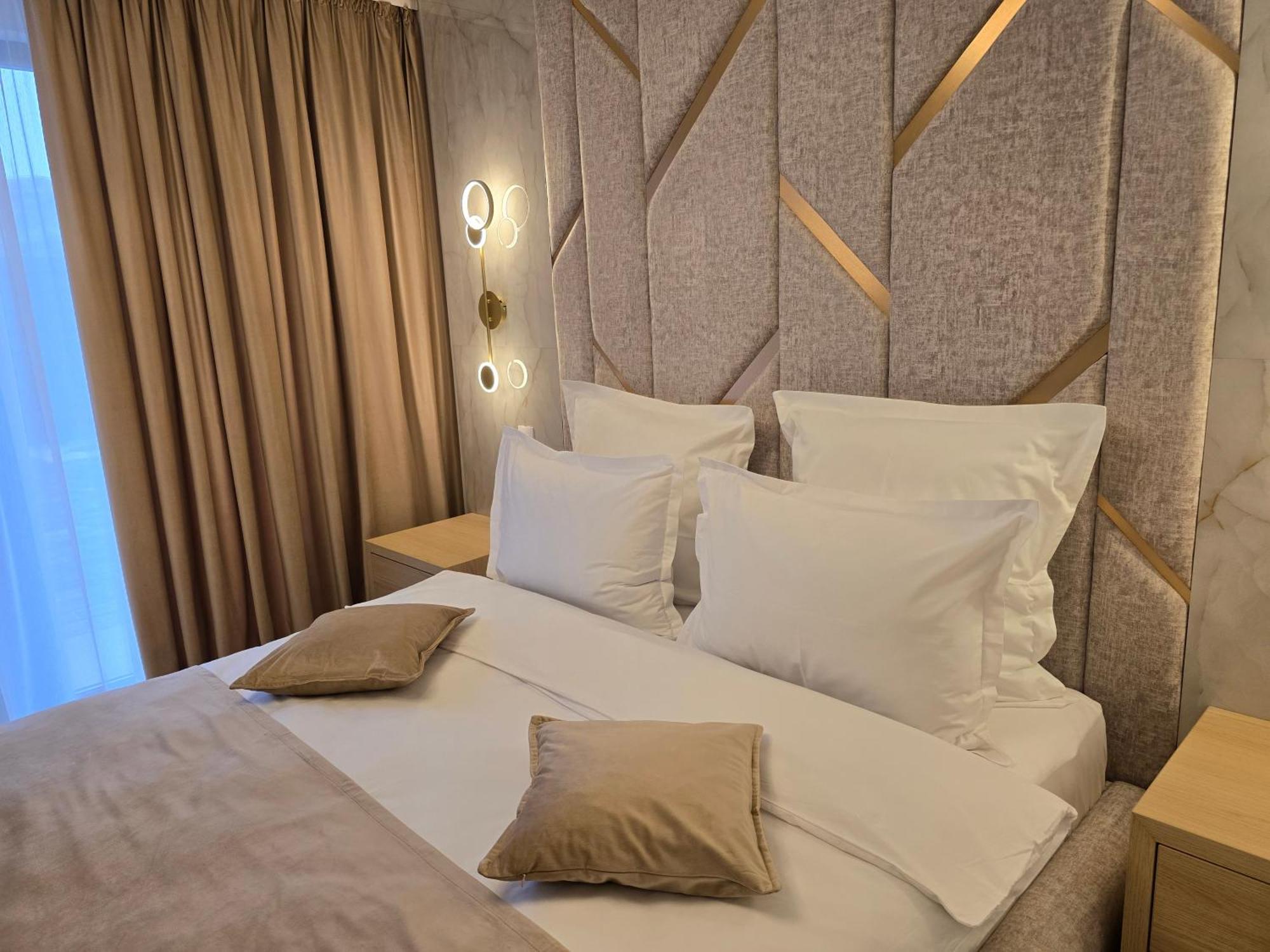 Monarc Boutique Aparthotel - Self Check-In Visan Exterior foto